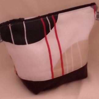 JR: OVERNIGHT/COSMETIC BAG